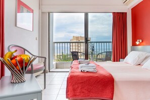 Standard Twin Room | Living area