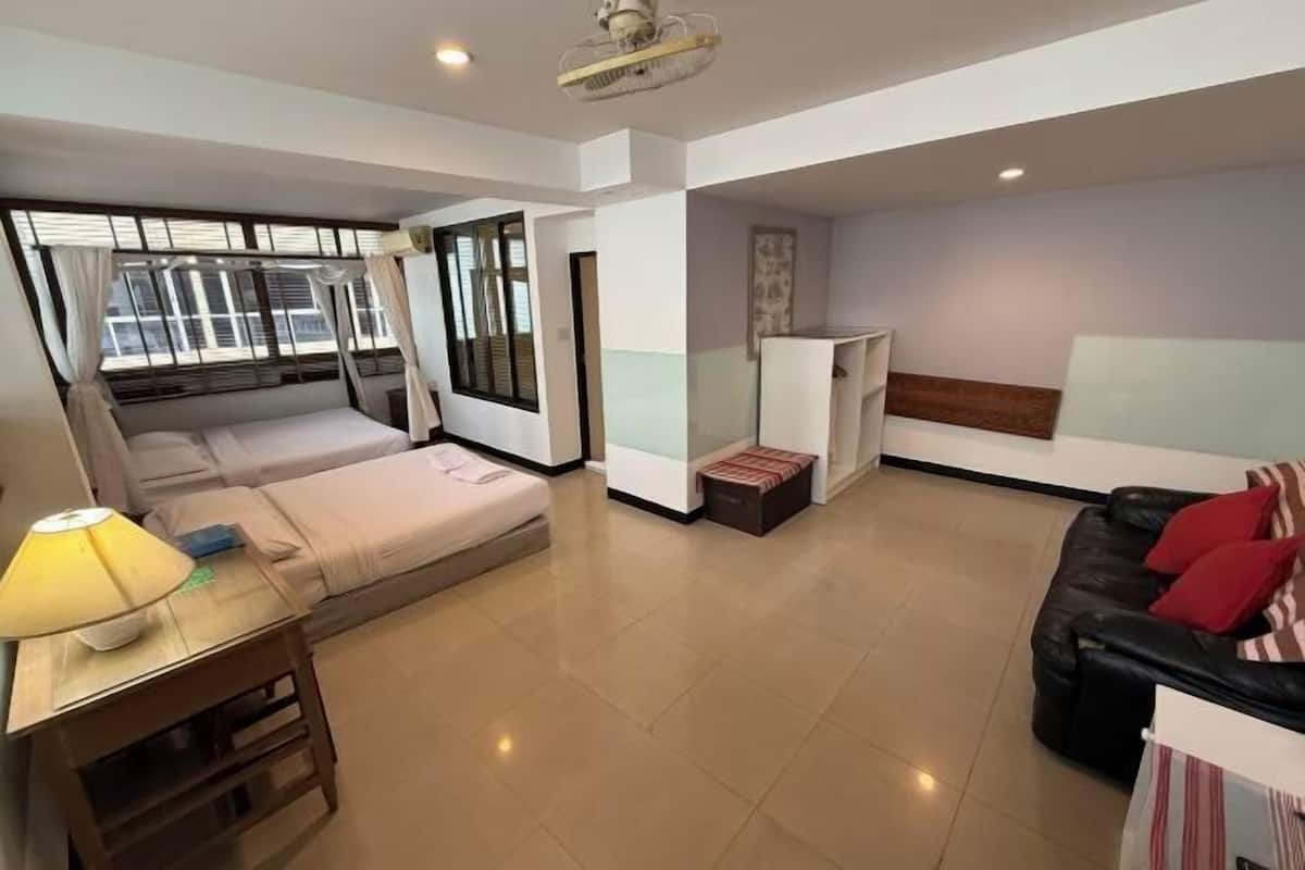 Minibar, in-room safe, desk, blackout curtains