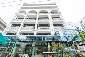Front of property - The Best Bangkok House (Bangkok)