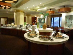 Dining - The Palazzo Hotel (Bangkok)