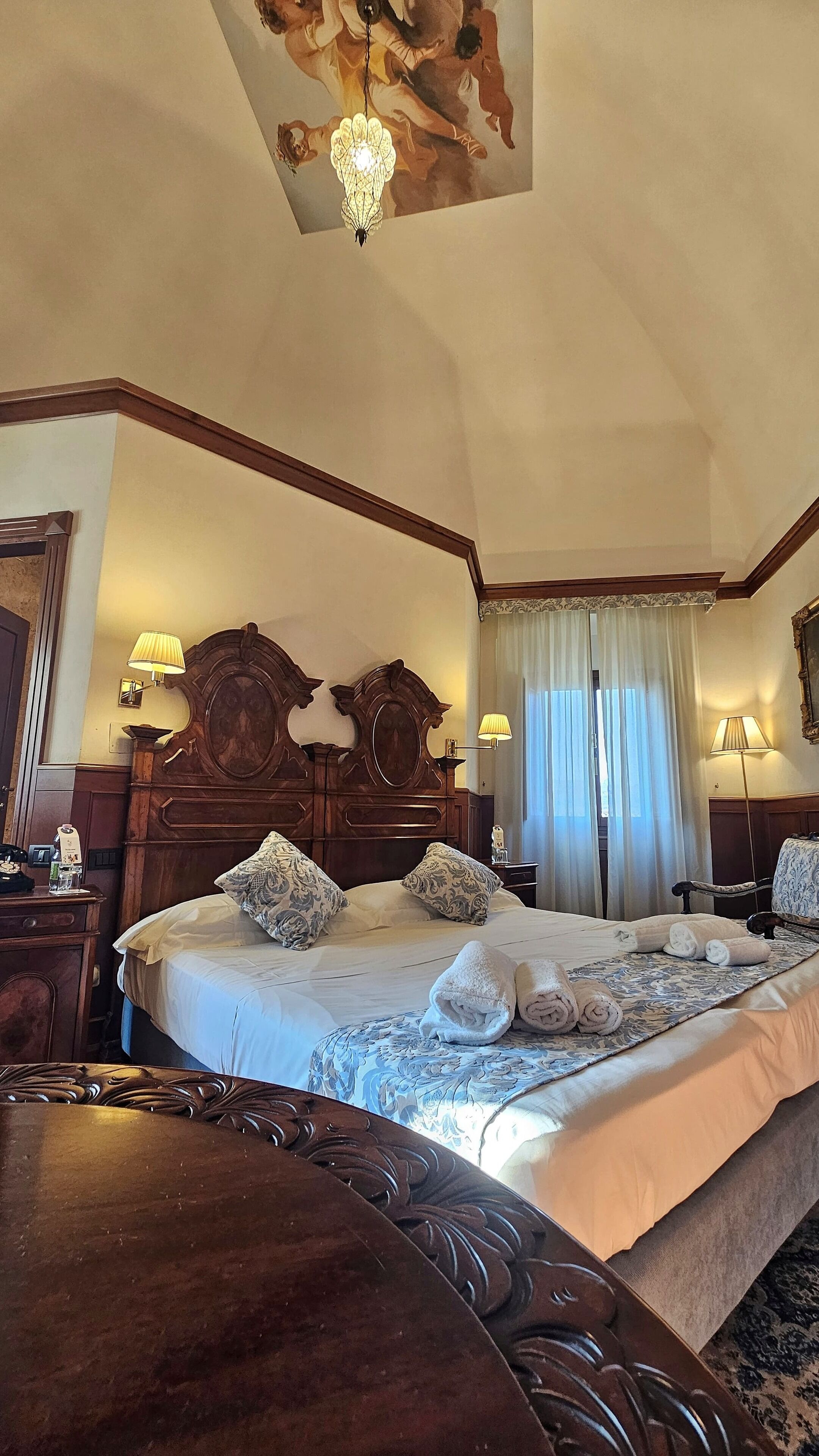 Deluxe-Zimmer | Minibar, Schreibtisch, kostenloses WLAN, Bettwäsche