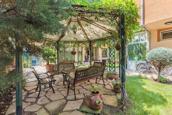 Vue depuis lâhĂ©bergement