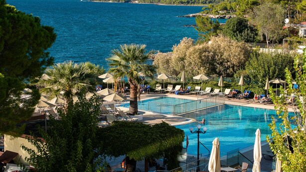 Pool - Mediterranee (KEFALONIA)