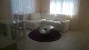 1 habitación, minibar, caja de seguridad en la habitación y escritorio 