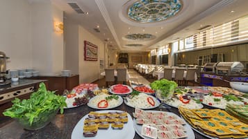 Gratis morgenmadsbuffet hver dag