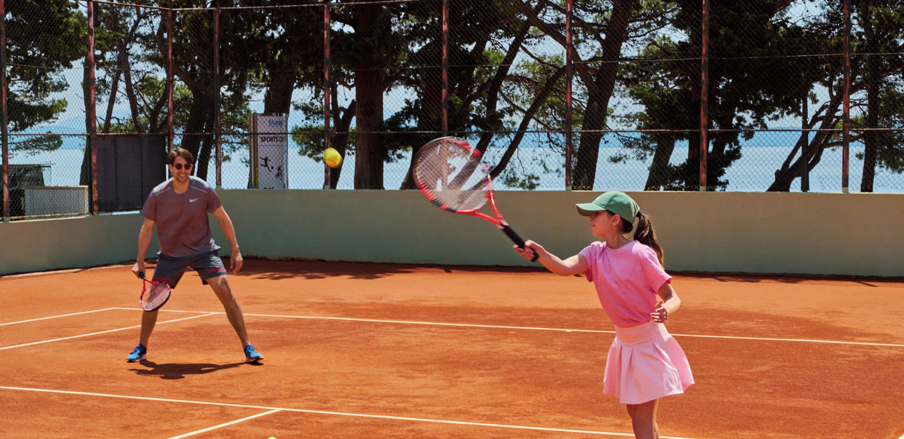 Lapangan tenis