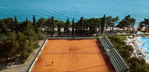 Lapangan tenis