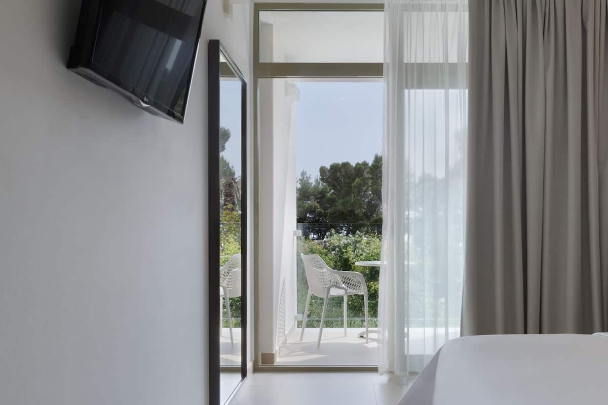 1 chambre, minibar, coffres-forts dans les chambres