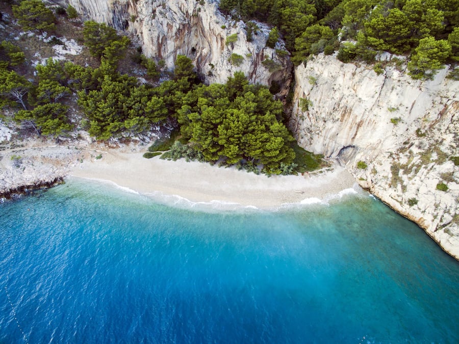 Private beach nearby, beach volleyball