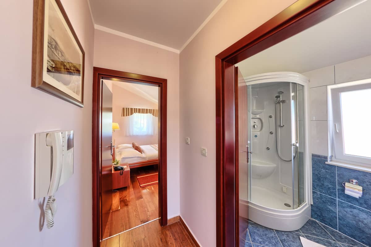 1 habitación, sábanas de algodón egipcio y ropa de cama de alta calidad