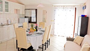 Iron/ironing board - Apartmani Gabric (Trogir)