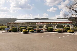 Frühstück, Mittagessen, Abendessen, amerikanische Küche 