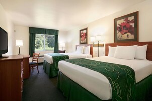 Escritorio, tabla de planchar con plancha y cunas gratuitas 