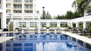 Piscina all'aperto