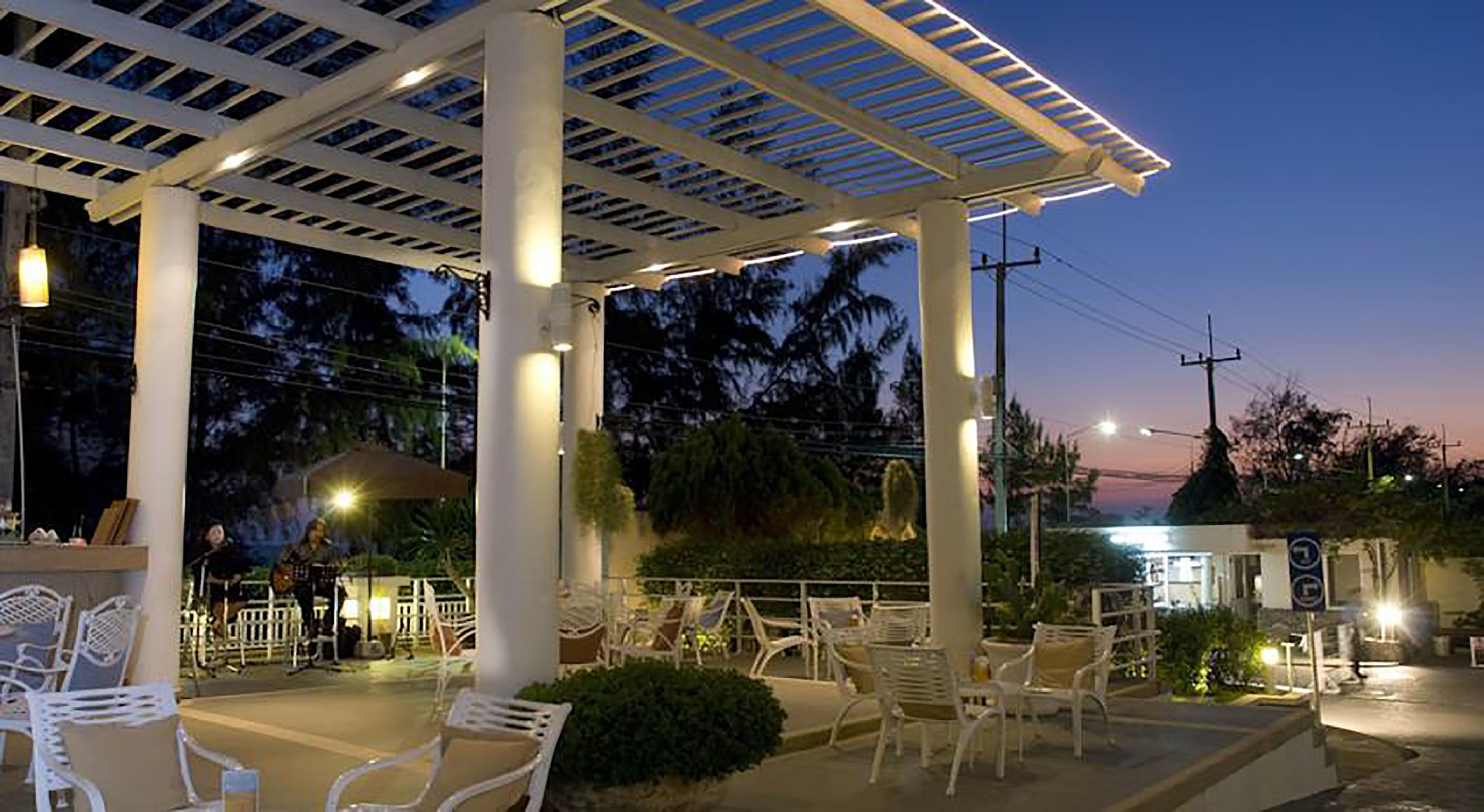 Café da manhã, almoço e jantar