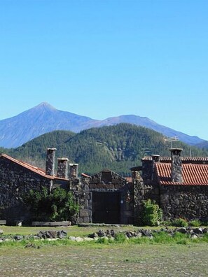 Property grounds - Hotel Rural Caserio Los Partidos (El Tanque)