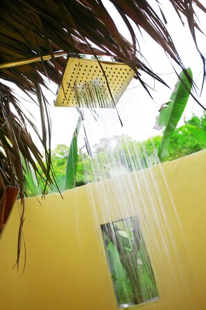 Bamboo Cottage (Fan room) | Banheiro
