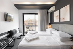 Egyptian cotton sheets, in-room safe, blackout drapes, soundproofing