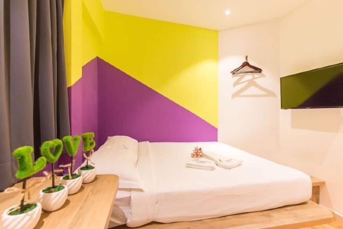 1 bedroom, desk, free WiFi, bed sheets