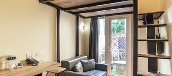 Fragrance Hotel - Balestier