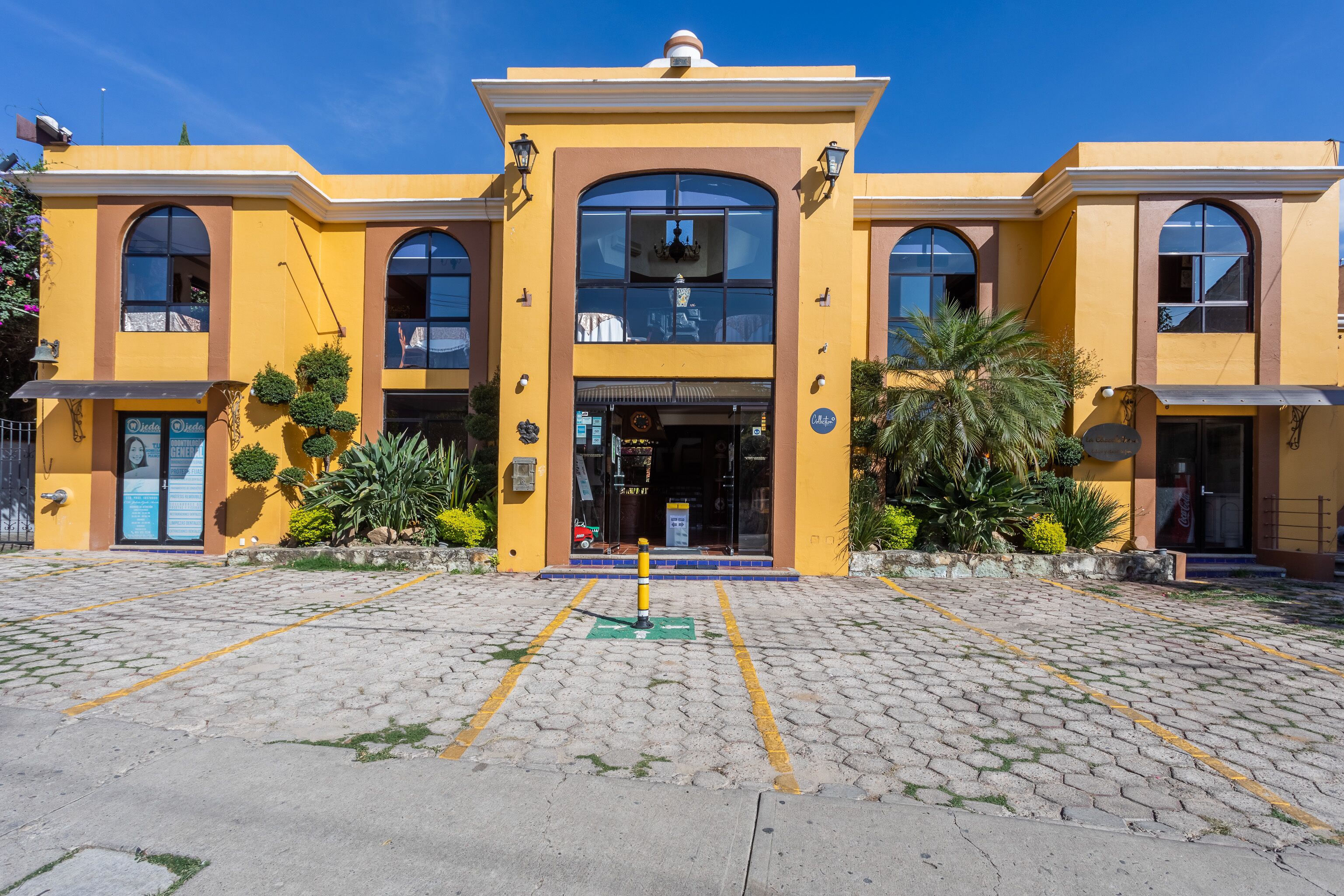 Entrada de la propiedad