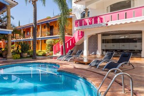 Alberca al aire libre 