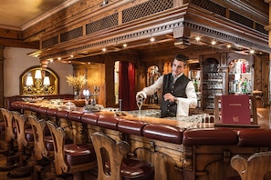 Bar (in der Unterkunft)