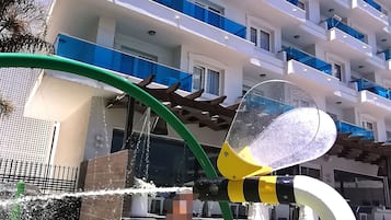 Aire de jeux - extérieure