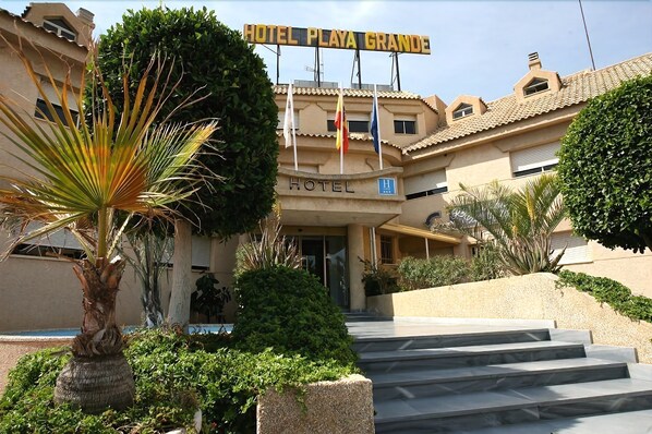 Front of property - Hotel Playa Grande (Mazarrón)