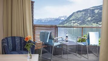 Premium bedding, pillow-top beds, in-room safe, desk