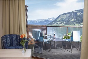 Hochwertige Bettwaren, Pillowtop-Betten, Zimmersafe, Schreibtisch