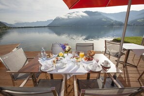 Frühstück, Mittagessen, internationale Küche, Blick auf den Strand