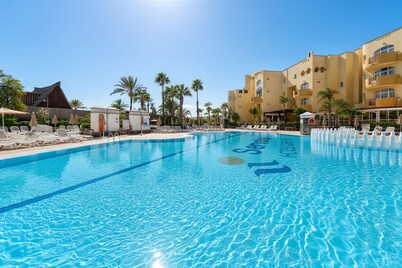 Sport Hotel Monte Feliz - powered by Playitas