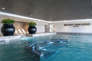 Indoor pool, outdoor pool - Relais Thalasso île de Ré - Hôtel Atalante (Sainte-Marie-de-Re)