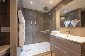 Room - Relais Thalasso île de Ré - Hôtel Atalante (Sainte-Marie-de-Re)