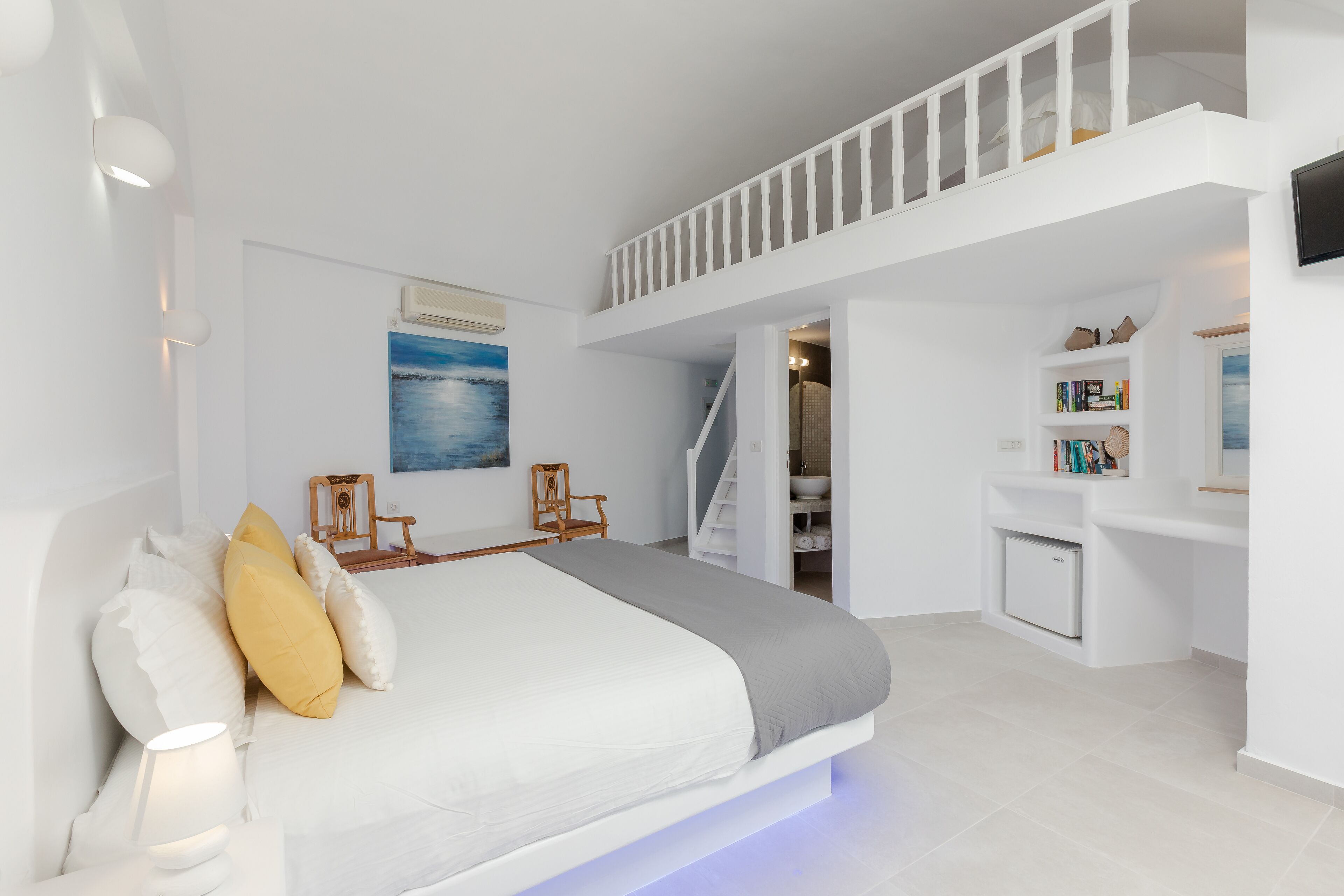 superior room, 1 queen bed, sea view | in-room safe, individually decorated, desk, blackout curtains