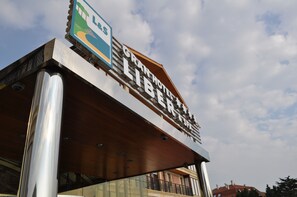 Front of property - Gran Hotel Liber & Spa (Noja)