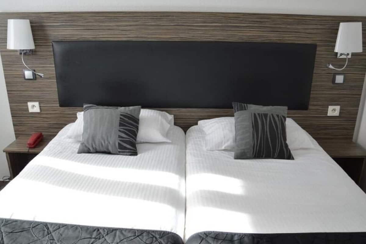 in-room safe, desk, blackout curtains, soundproofing