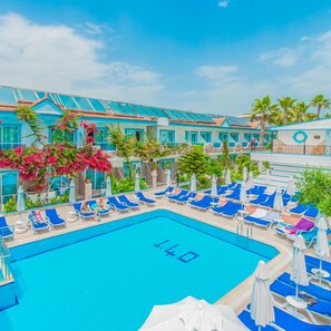 Outdoor pool, pool umbrellas, pool loungers - Side Sunberk Hotel (Manavgat)