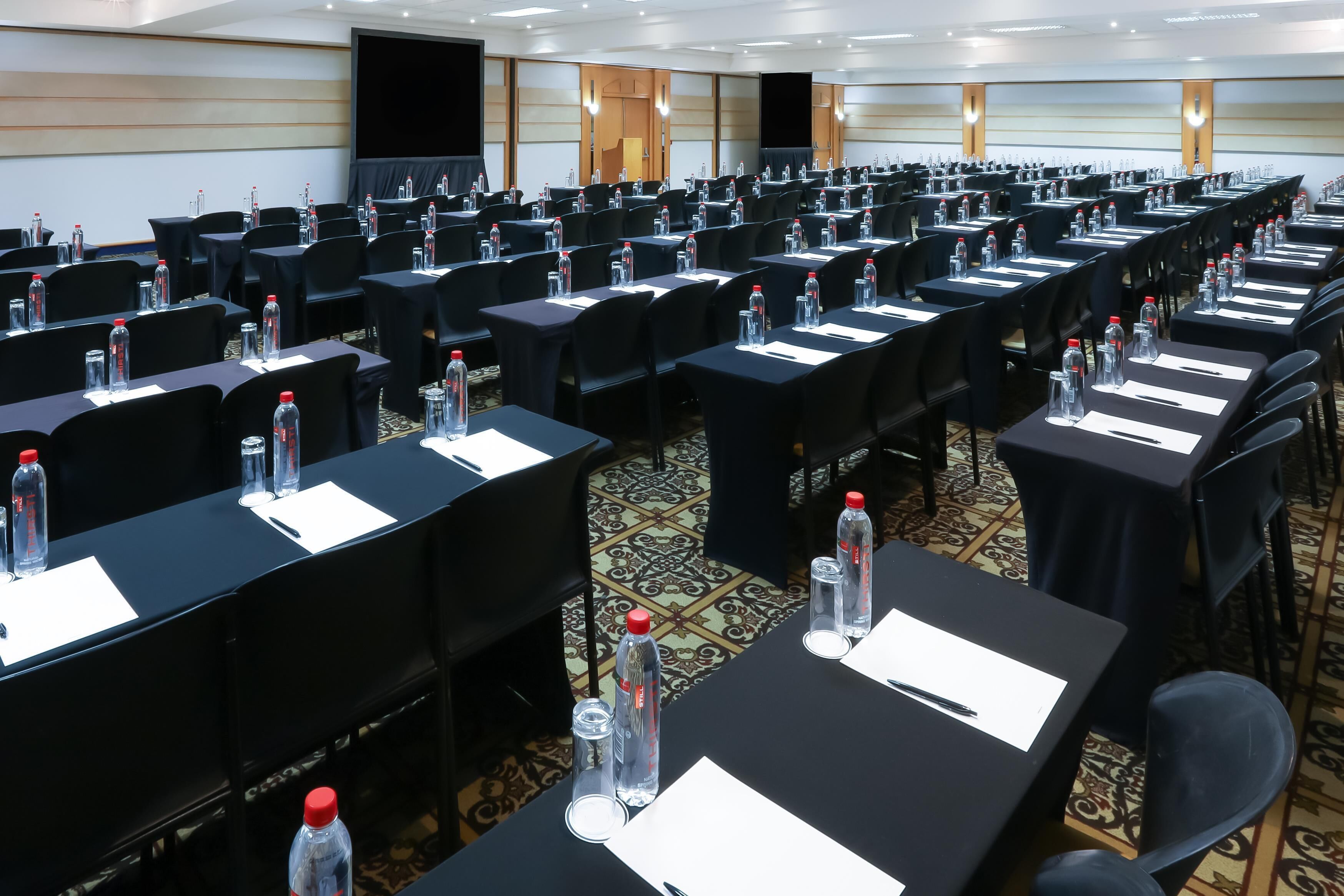 Foto - Garden Court Nelson Mandela Boulevard