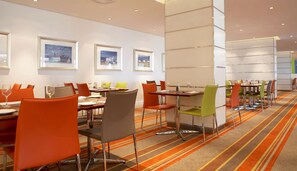 아침 식사 및 저녁 식사 제공, 세계 요리