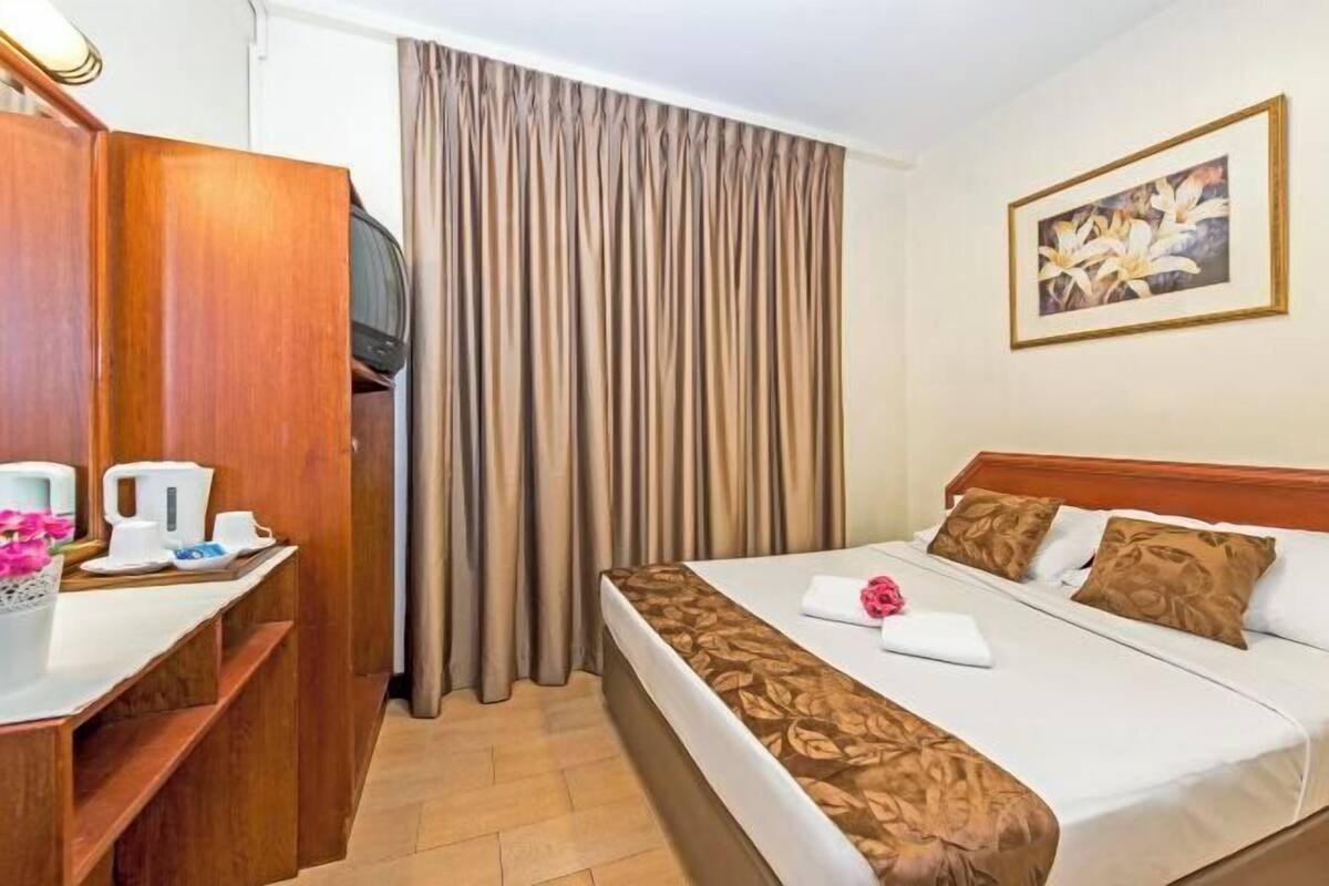 Wi-Fi de cortesia, roupa de cama