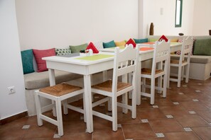 ห้องอาหารเช้า