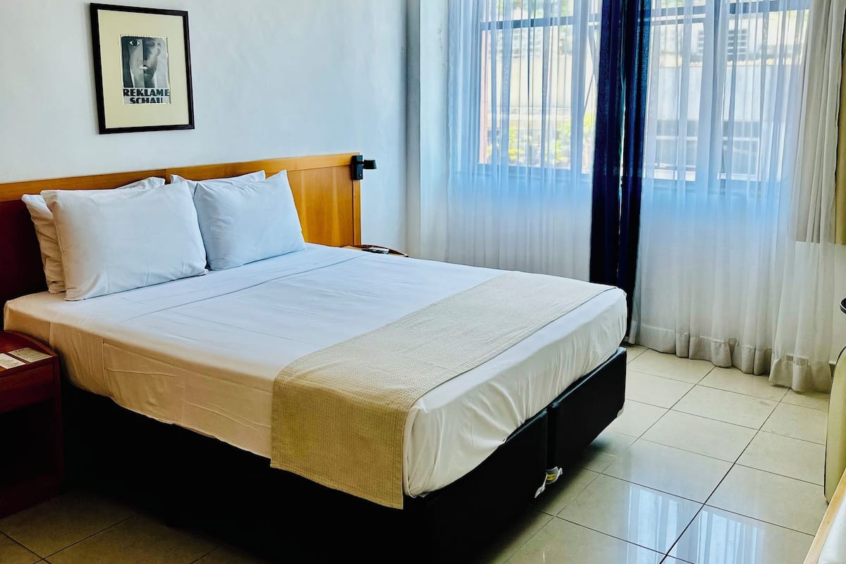 Dubbelrum | Sängtillbehör av högsta kvalitet och minibar