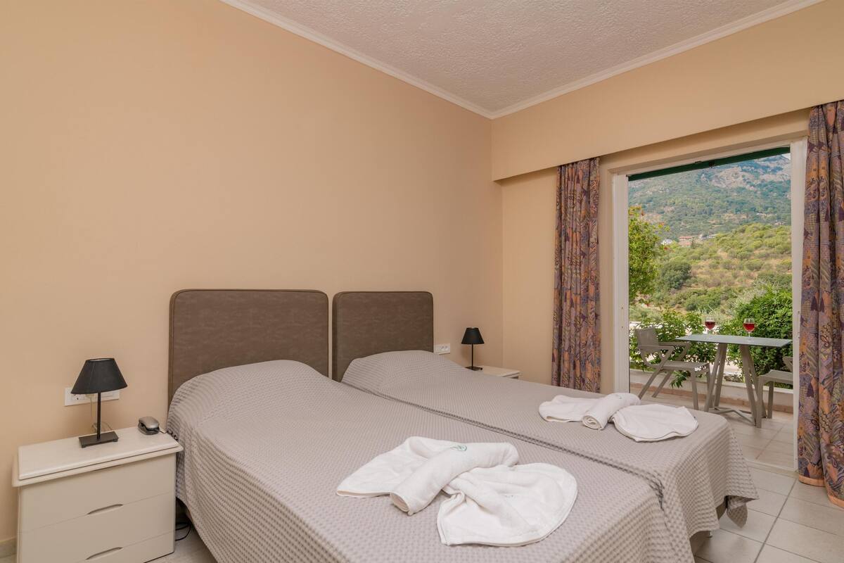 1 habitación, minibar, sistema de insonorización y wifi gratis