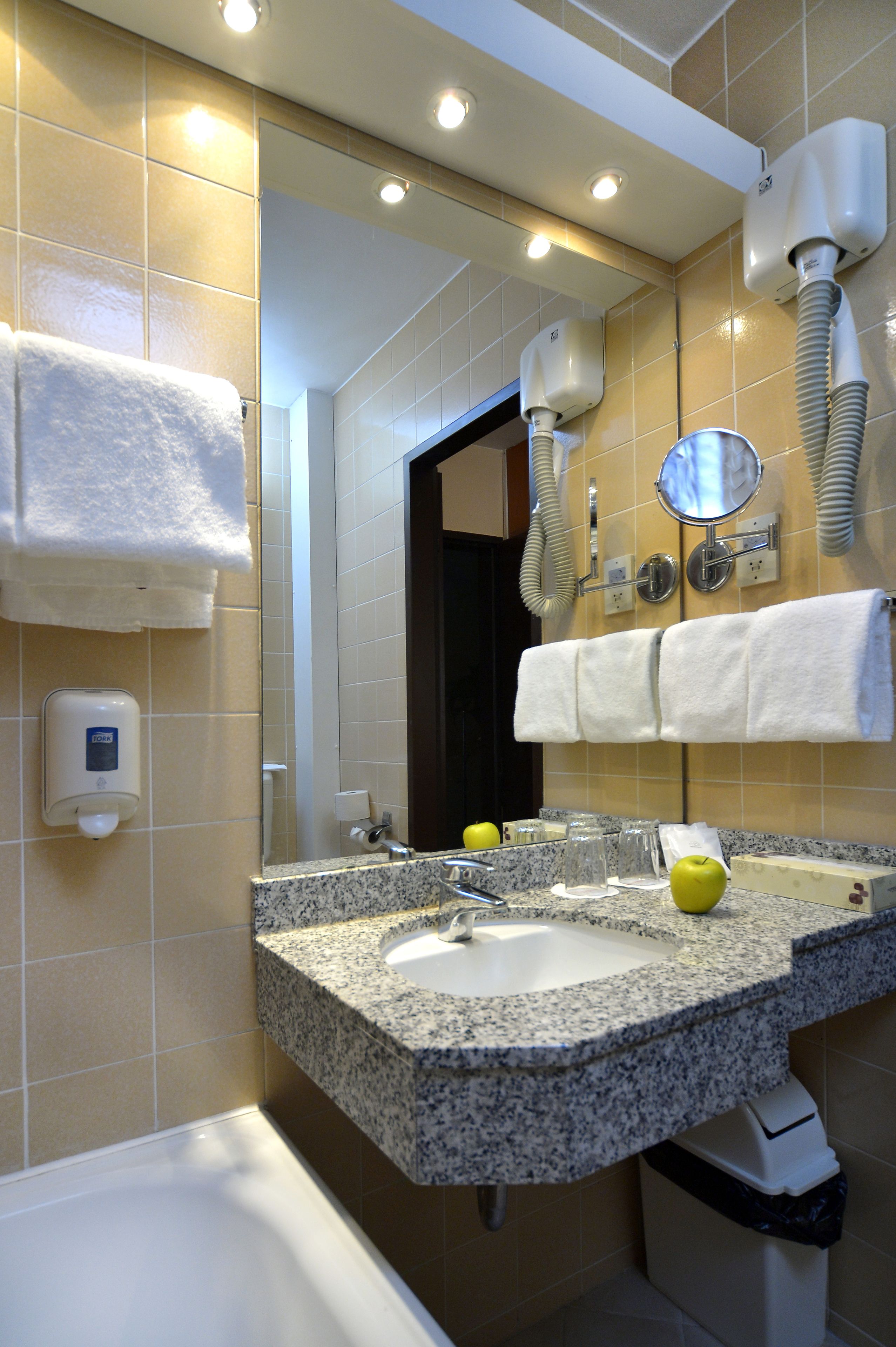standard double room | bathroom | hair dryer, bathrobes, towels