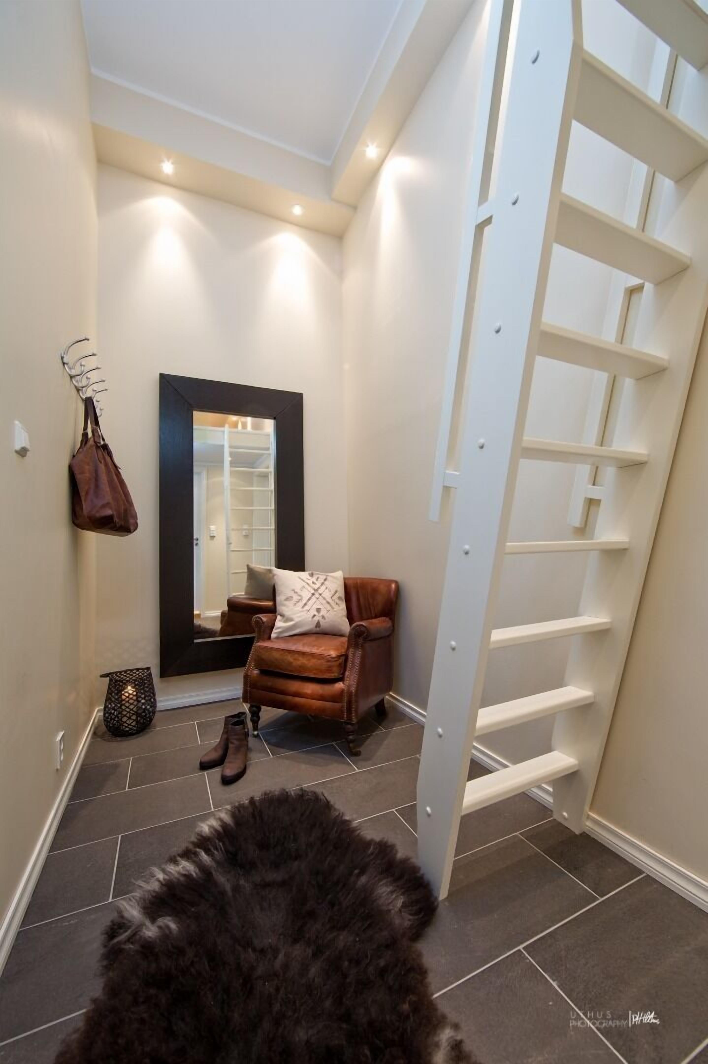 suite, 1 bedroom (a) (linen and towels not included) | living area | flat-screen tv