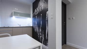 Apartamento Deluxe (Family) | Cocina privada | Hervidor eléctrico