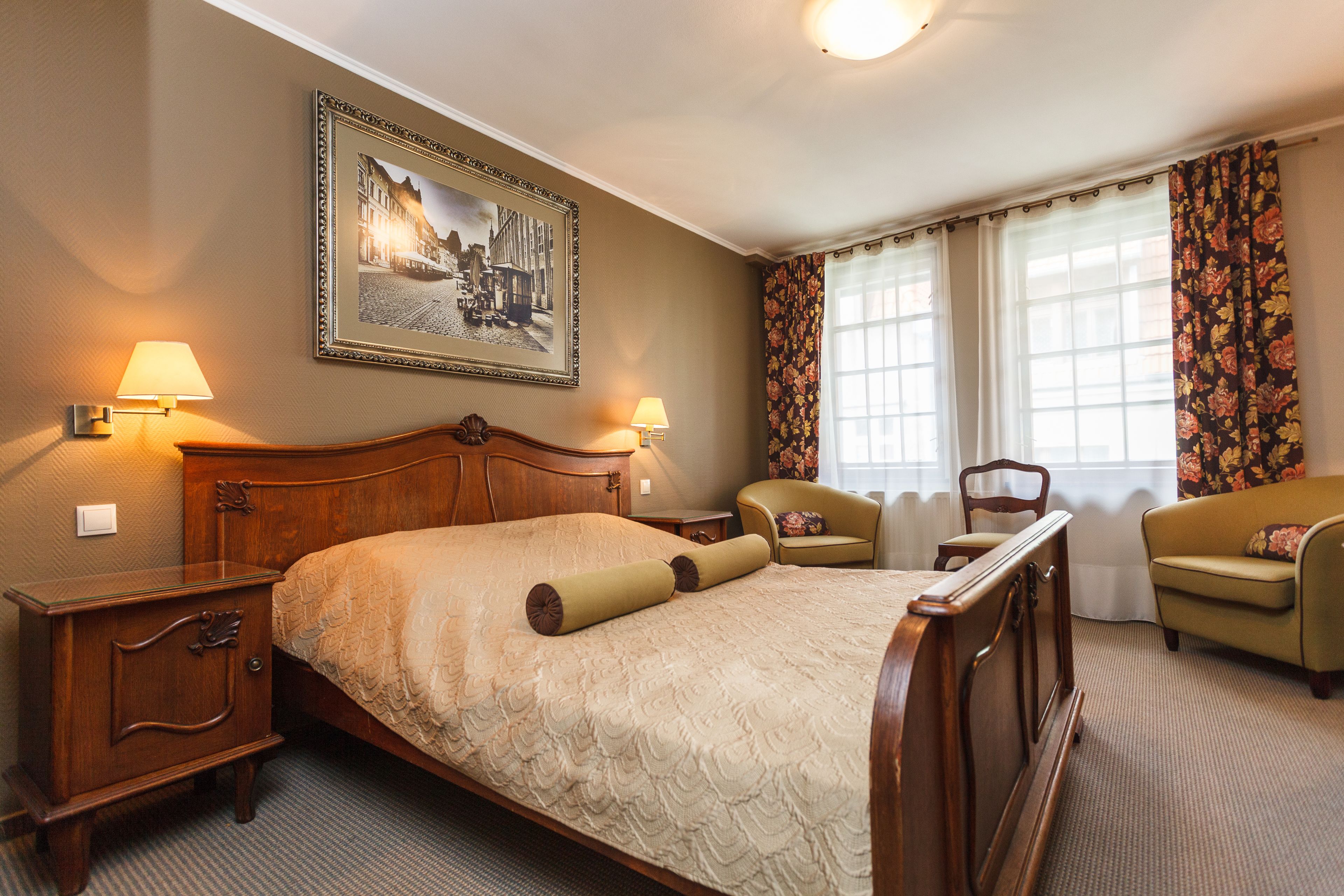 in-room safe, desk, iron/ironing board, cots/infant beds