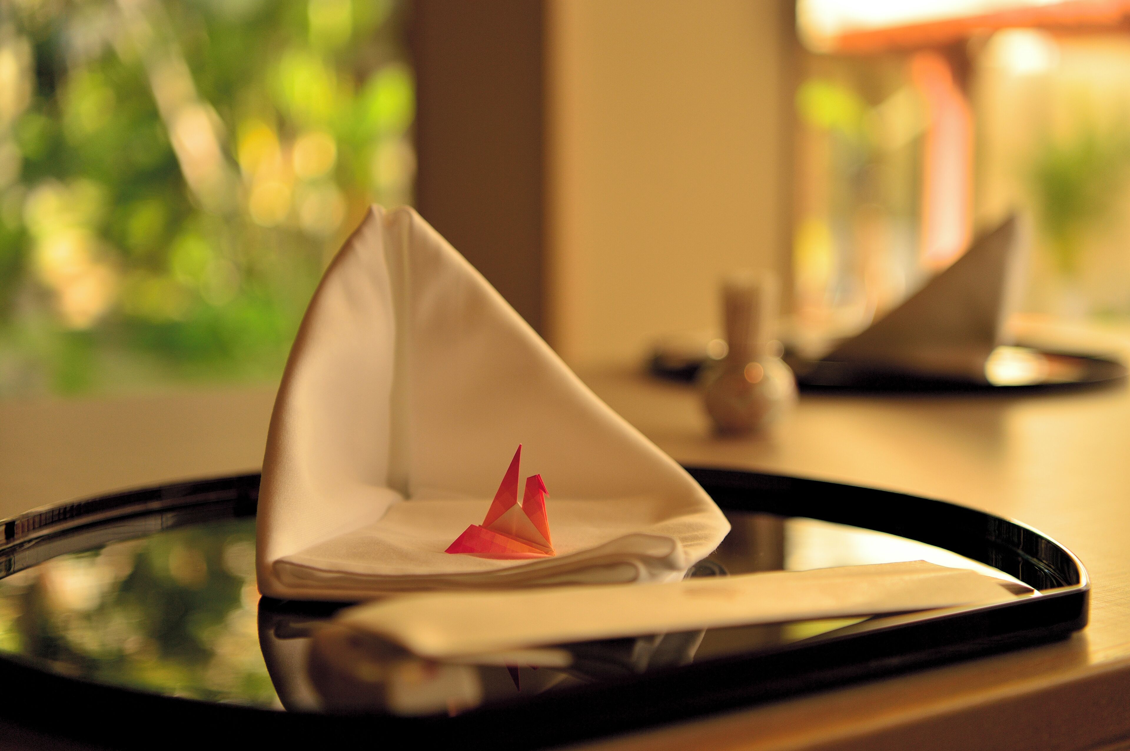 breakfast, lunch and dinner served